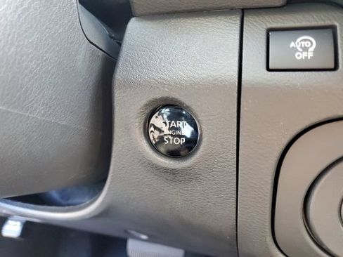 New 2026 Nissan Frontier SV w/ SV Convenience Package RWD image 20