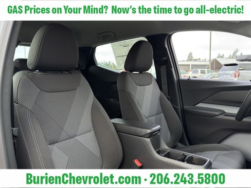 New 2027 Chevrolet Bolt LT w/ Comfort Package FWD image 21