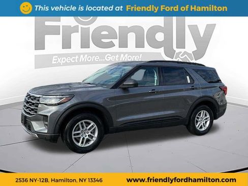 Used 2026 Ford Explorer Active AWD/4WD image 4