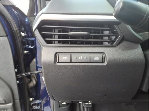 Used 2023 Nissan Altima 2.5 S FWD image 14