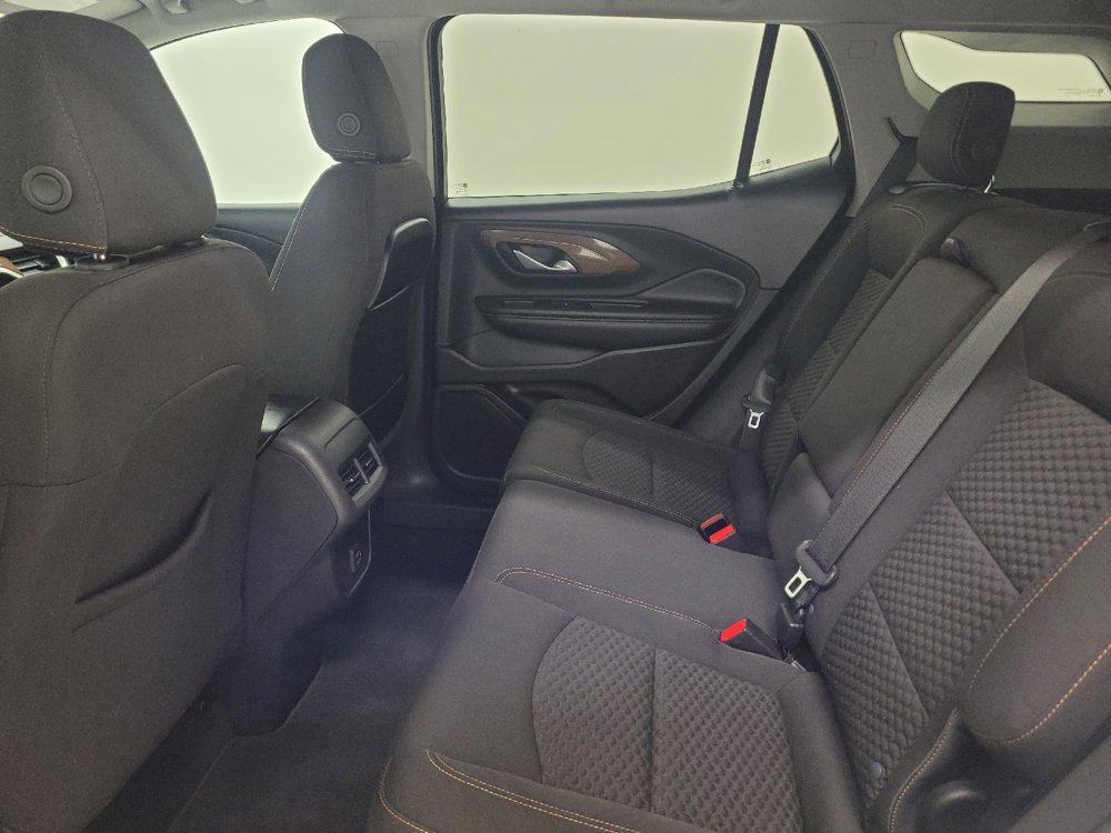 Used 2020 GMC Terrain SLE w/ Elevation Edition FWD image 18