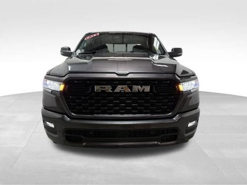New 2026 RAM 1500 4x4 Crew Cab image 3