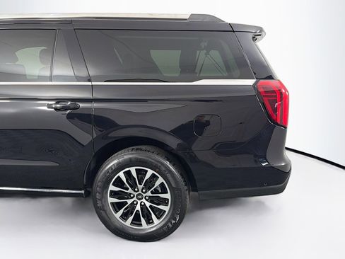 Used 2025 Ford Expedition Max Platinum AWD/4WD image 44