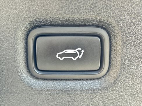 Used 2023 Hyundai Santa Fe SEL image 24