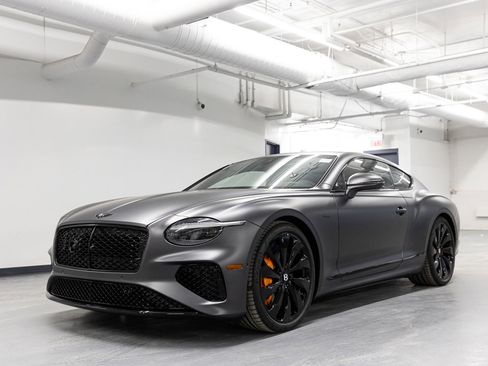 Used 2025 Bentley Continental GT Mulliner image 3