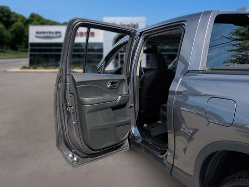 Used 2020 Honda Ridgeline RTL-E image 28