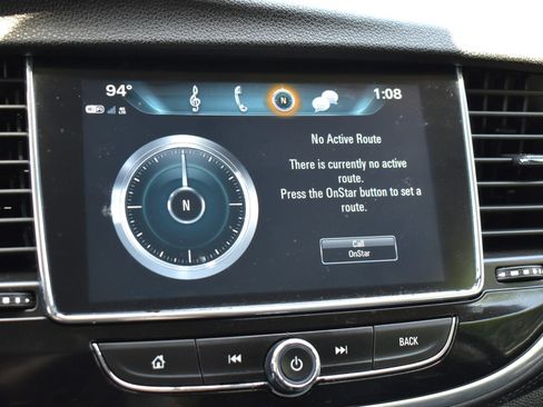 Used 2020 Buick Encore Essence FWD image 55
