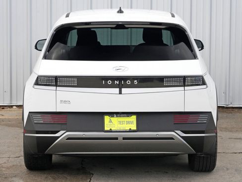 Used 2024 Hyundai Ioniq 5 SEL image 49