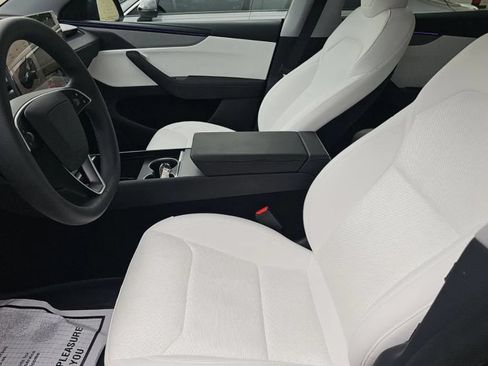 Used 2026 Tesla Model Y Long Range AWD/4WD image 2