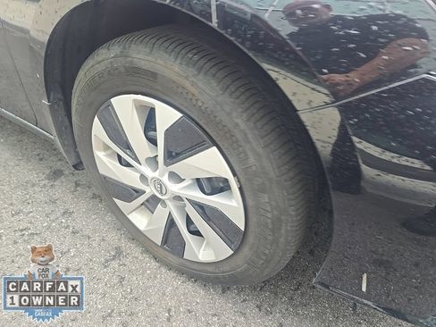 Used 2025 Nissan Altima 2.5 S FWD image 8
