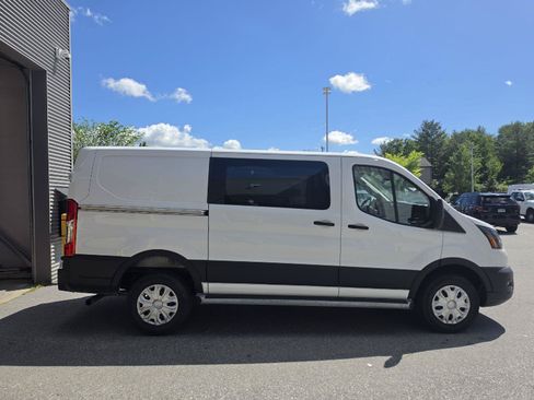 Used 2025 Ford Transit 250 Low Roof w/ Exterior Upgrade Package RWD image 2