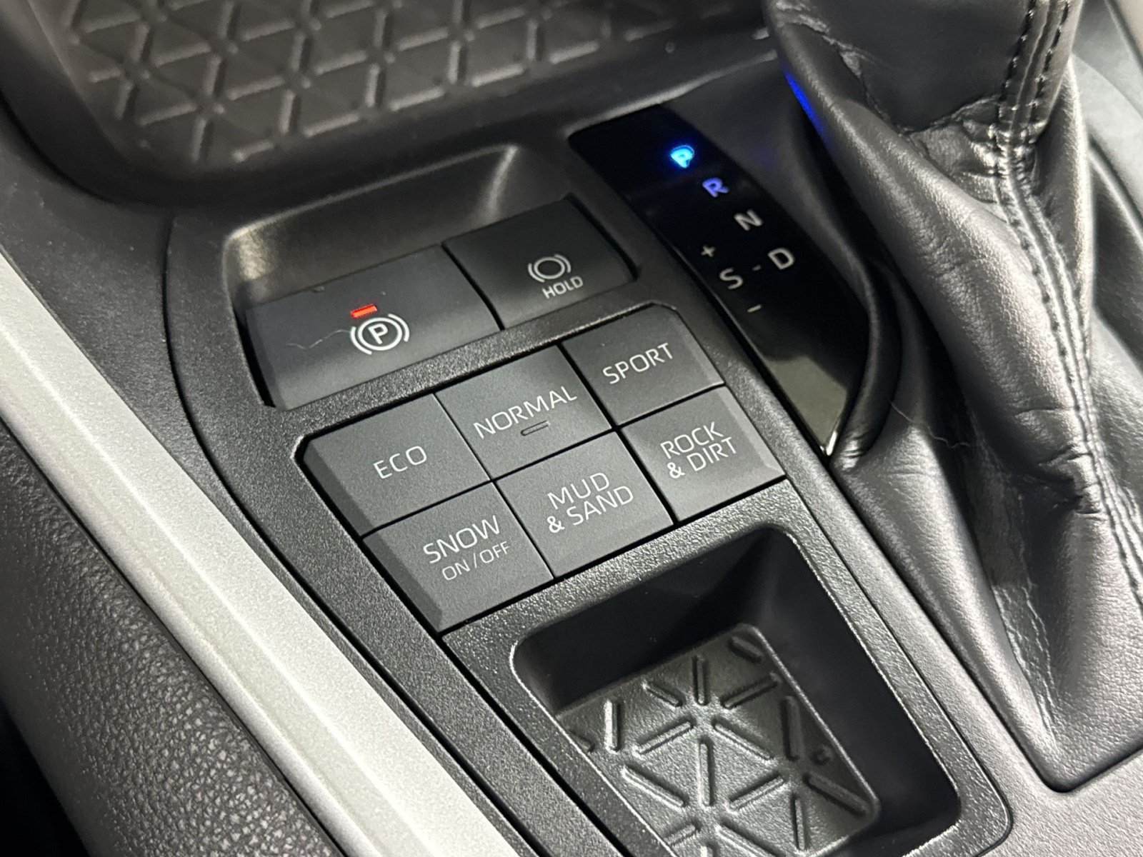 Used 2024 Toyota RAV4 XLE Premium w/ Weather Package AWD/4WD image 45