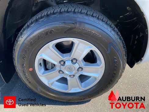Certified 2021 Toyota Sequoia SR5 AWD/4WD image 12
