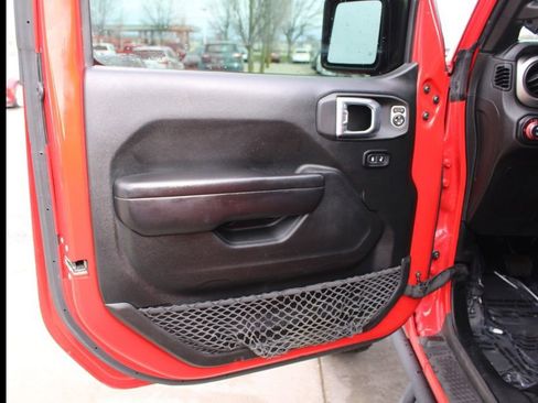 Used 2021 Jeep Gladiator Sport w/ Quick Order Package 24Q 80Th AWD/4WD image 17