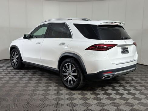 Used 2024 Mercedes-Benz GLE 350 4MATIC image 3