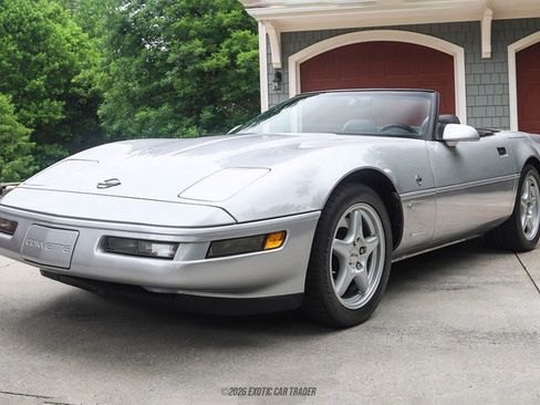 Used 1996 Chevrolet Corvette Convertible RWD image 14