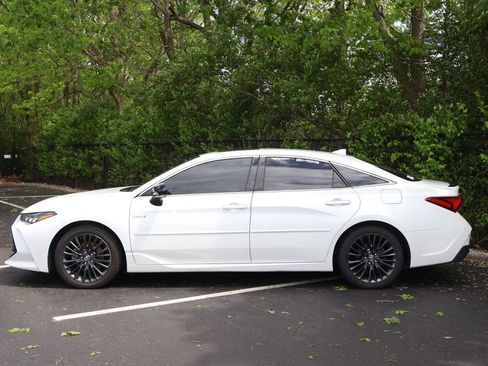Used 2020 Toyota Avalon XSE w/ Carpet Mat Package FWD image 4