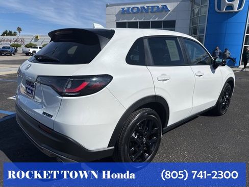Used 2023 Honda HR-V Sport image 6