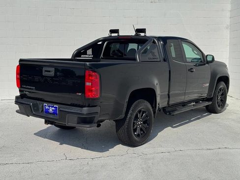 Used 2021 Chevrolet Colorado Z71 w/ Z71 Midnight Edition AWD/4WD image 13
