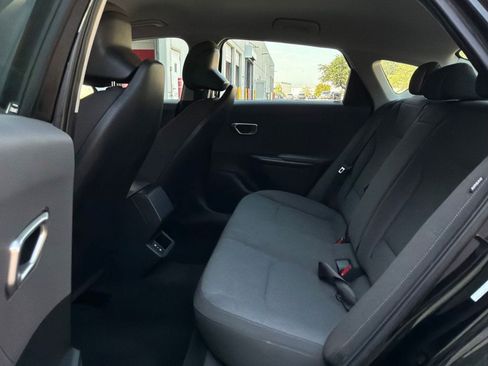 Used 2025 Kia K4 FWD image 12