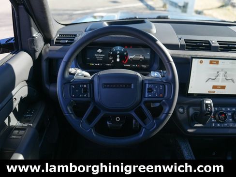 Used 2025 Land Rover Defender 110 image 18
