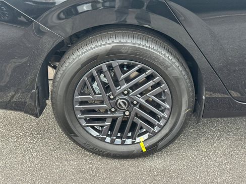 New 2026 Nissan Sentra SV image 17