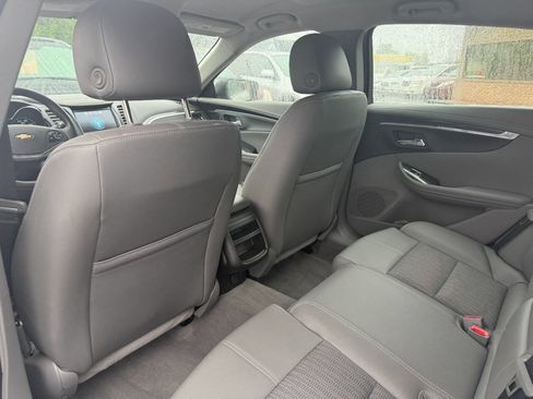 Used 2018 Chevrolet Impala LS image 21