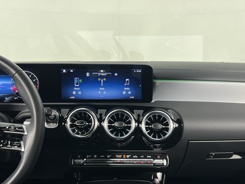Used 2026 Mercedes-Benz CLA 250 image 17