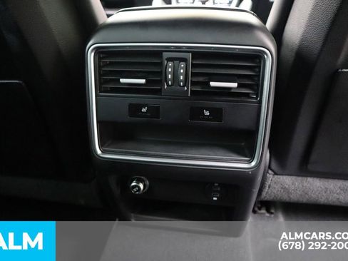 Used 2022 Porsche Cayenne Turbo GT image 27