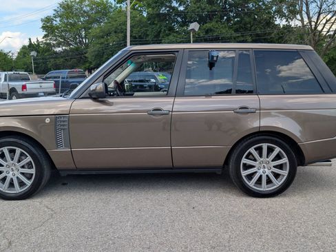 Used 2011 Land Rover Range Rover Supercharged AWD/4WD image 4