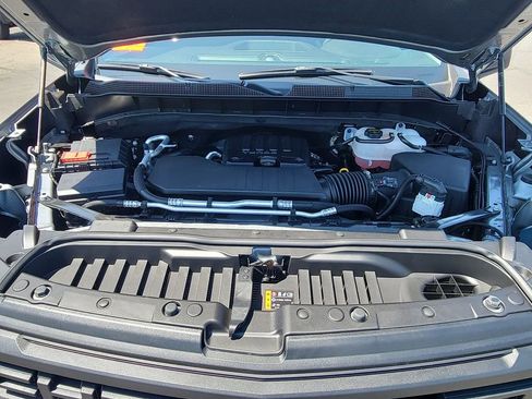 Used 2026 Chevrolet Silverado 1500 Custom RWD image 28