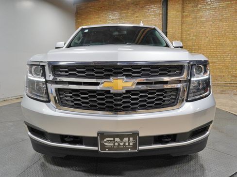 Used 2019 Chevrolet Tahoe LS w/ Skid Plate Package AWD/4WD image 4