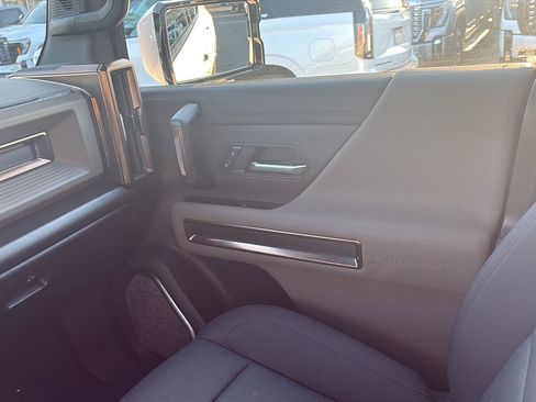 Used 2025 GMC Hummer EV 3X w/ LPO, Sport Package image 41