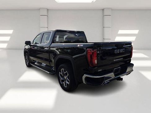 Used 2023 GMC Sierra 1500 SLT w/ SLT Premium Package image 3