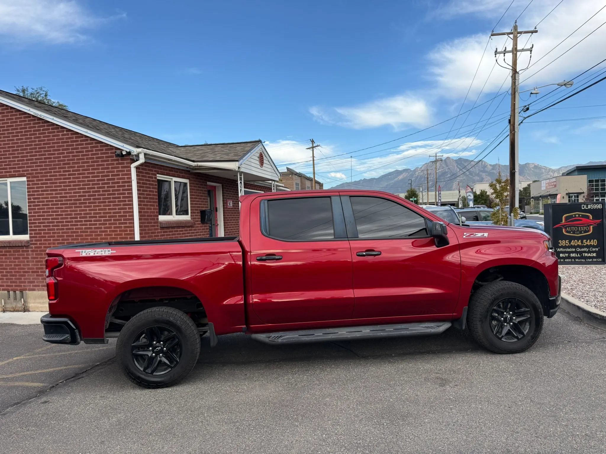 Used 2021 Chevrolet Silverado 1500 LT Trail Boss AWD/4WD image 4