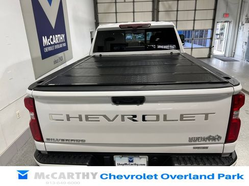 Used 2021 Chevrolet Silverado 2500 High Country w/ Z71 Off-Road Package AWD/4WD image 7