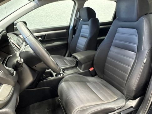 Used 2019 Honda CR-V LX image 29