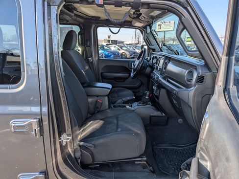 Used 2018 Jeep Wrangler Unlimited Sport S image 20