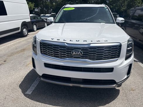 Used 2021 Kia Telluride EX w/ EX Premium Package image 2