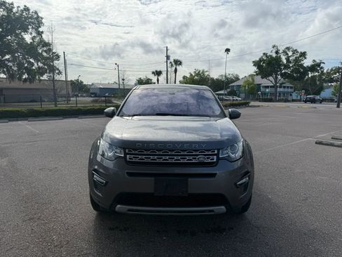 Used 2018 Land Rover Discovery Sport HSE AWD/4WD image 2