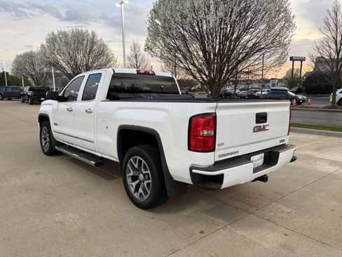 Used 2015 GMC Sierra 1500 SLE image 5