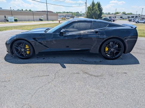 Used 2014 Chevrolet Corvette Stingray Coupe w/ 2LT Preferred Equipment Group RWD image 3