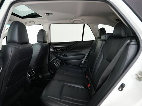 Used 2020 Subaru Outback Limited XT image 43