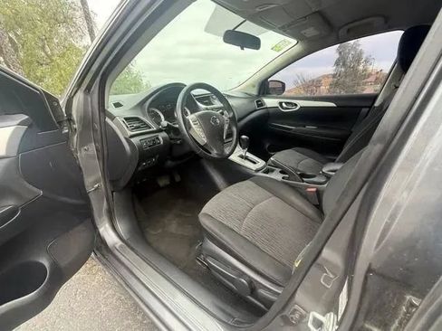 Used 2015 Nissan Sentra SV FWD image 8