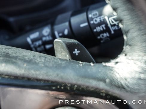 Used 2020 Honda Pilot Touring image 40