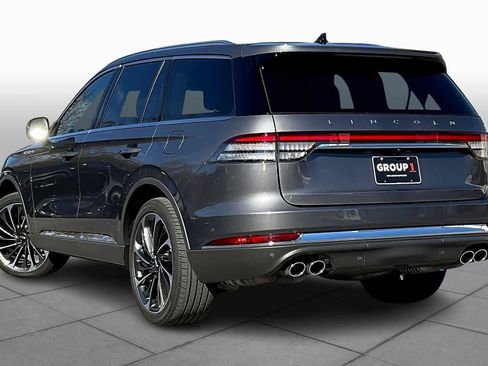 Used 2023 Lincoln Aviator Reserve w/ Equipment Group 201A image 11
