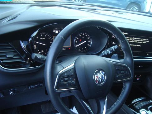 Used 2023 Buick Envision Avenir image 38