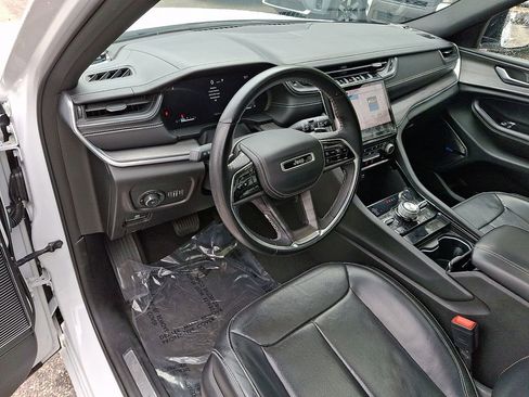 Used 2022 Jeep Grand Cherokee L Overland AWD/4WD image 26