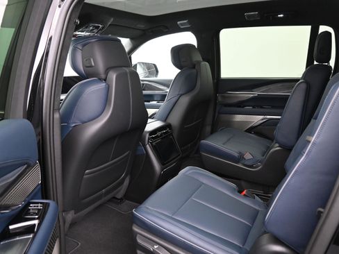 New 2025 Cadillac Escalade IQ Luxury 2 image 10