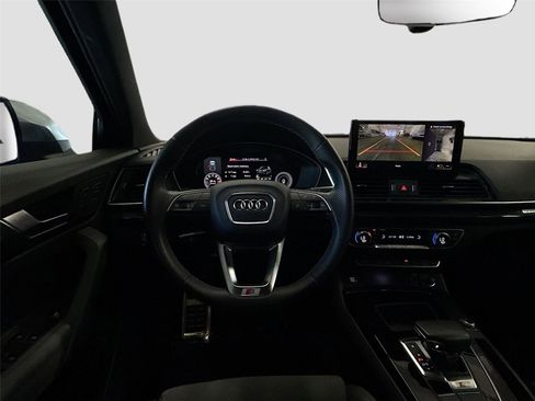 Used 2022 Audi SQ5 Premium Plus image 11